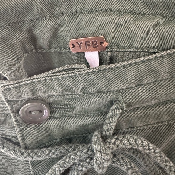 Young Fabulous & broke Green cargo jogger - Picture 5 of 6